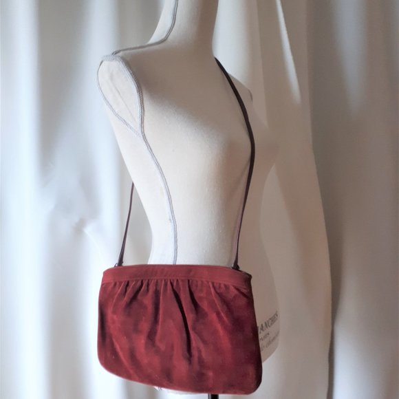 Vintage 1980s Cabrelli Burgundy Velvet Crossbody Bag - Picture 5 of 6